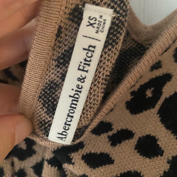 Abercrombie and Fitch knit leopard print bodysuit XS - Picture 3 of 6